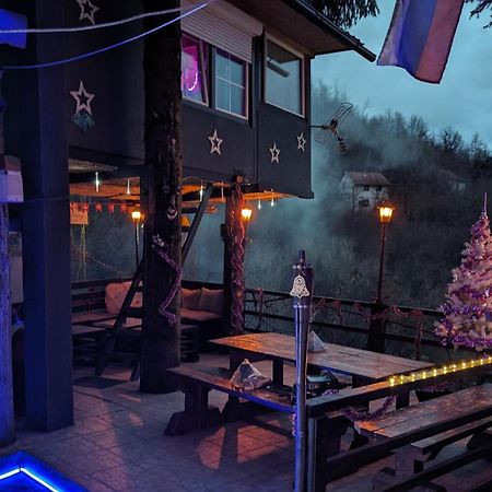 Tree House Lejlighed Visoko Eksteriør billede